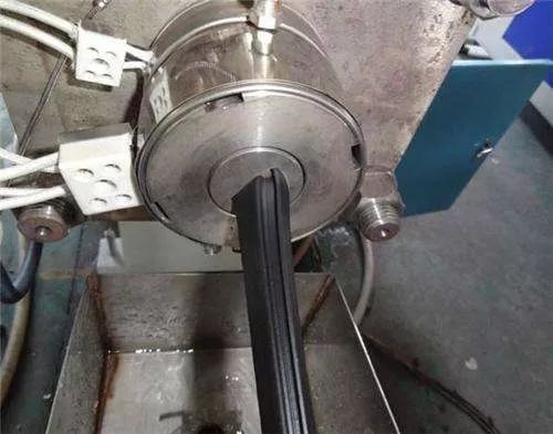 [材料介紹 ] 漲姿勢！電纜也“出油”，難道是因為市場壓力太大了？